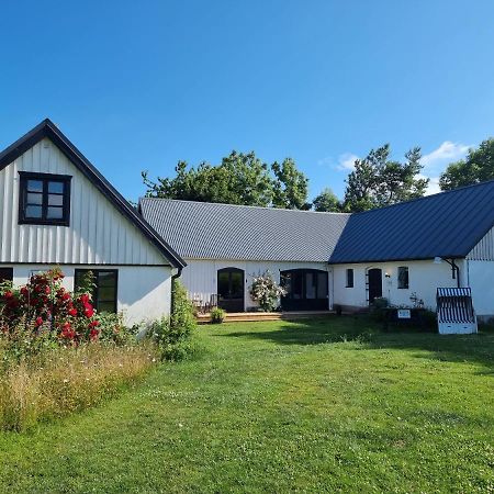4B Oesterlen Bed & Breakfast Tomelilla Exteriér fotografie